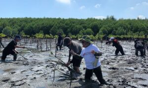 Aksi Muda Jaga Iklim Makassar (1)