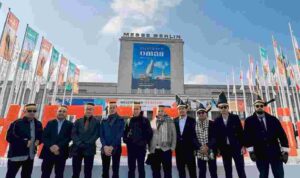 Rombongan dipimpin langsung Kepala Dinas Kebudayaan dan Pariwisata Sulsel, Muhammad Arafah, bersama Ketua Badan Promosi Pariwisata Daerah (BPPD) Sulsel, Andi Arif Bulu saat "plesiran" ke Berlin, Jerman.