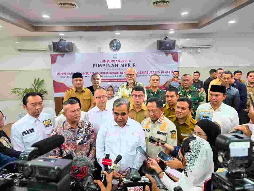 Ketua MPR RI, Mendagri dan Kepala BPOM Sambut Ramadhan dengan Menyerahkan Bantuan bagi Korban Bencana di 8 Kabupaten Aceh